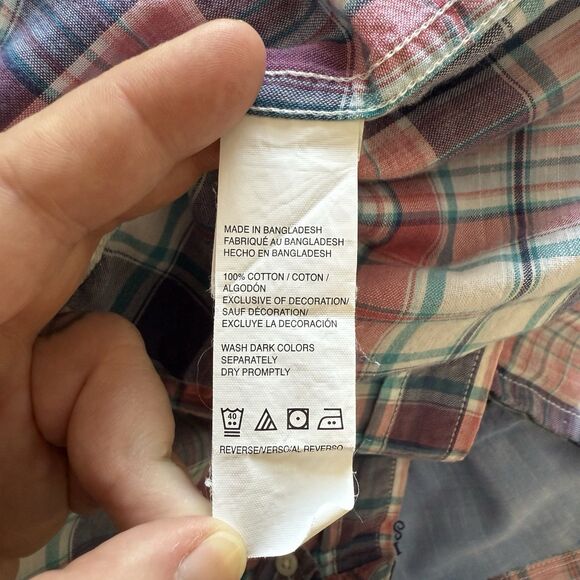 Men’s Izod Saltwater Relaxed Classics Pink/Blue Plaid Button-Down Shirt Size S - Picture 6 of 7